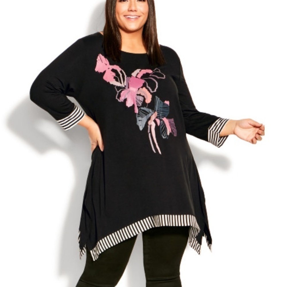 AVENUE STUDIO 20W Floral Graphic Print Carter Tunic V9.5